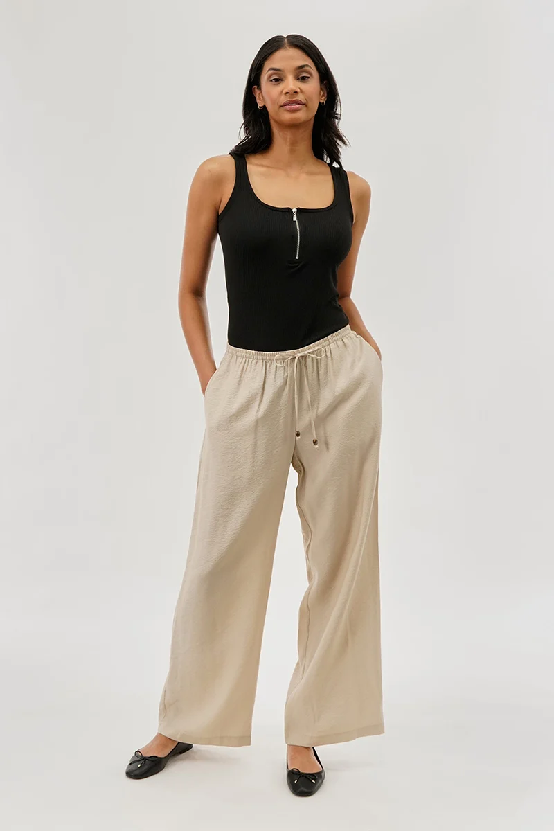 Ribbed Quarter Zip Tank Top - Black - Image 5