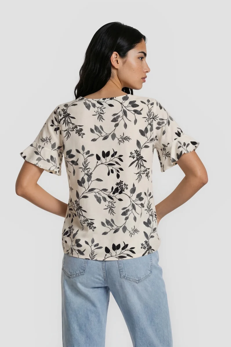Short Sleeve Front Knot Top - Cream - Image 2