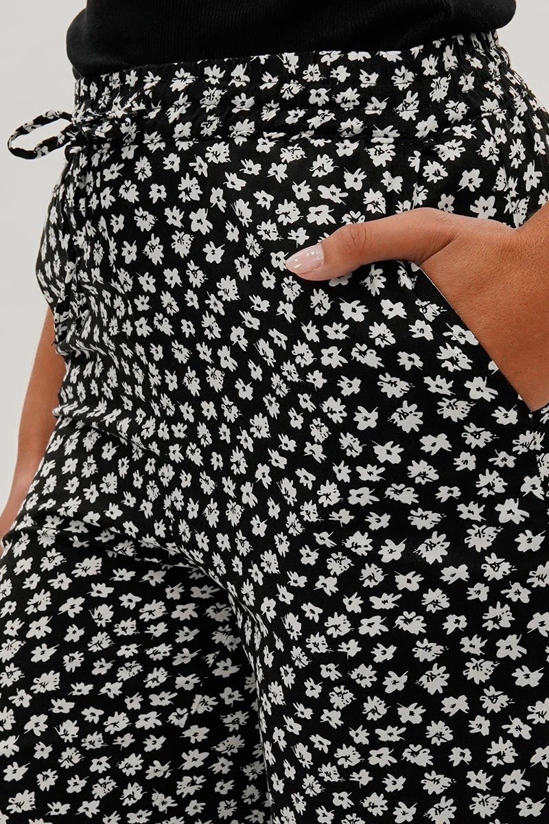 Floral Tie Waist Capris - Black - Image 4
