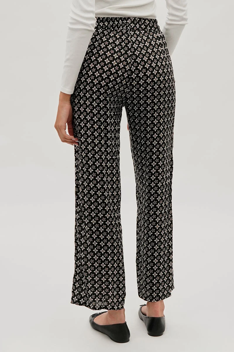 Lattice Print Wide Leg Pants - Black - Image 3