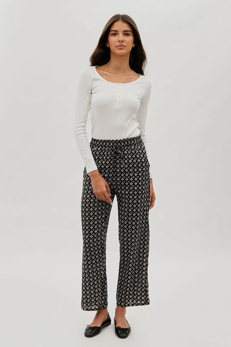 Lattice Print Wide Leg Pants - Black - Image 5