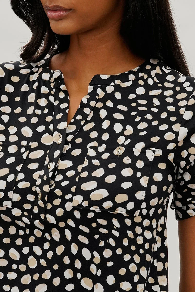 Patterned Short Sleeve Blouse - Black - Image 4