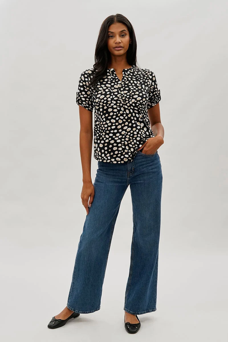 Patterned Short Sleeve Blouse - Black - Image 5