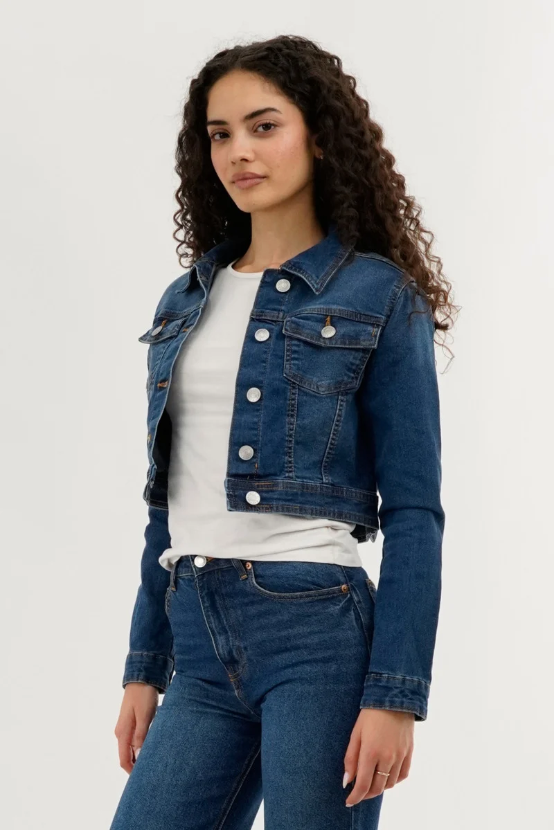 Cropped Button Down Denim Jacket - Blue - Image 2