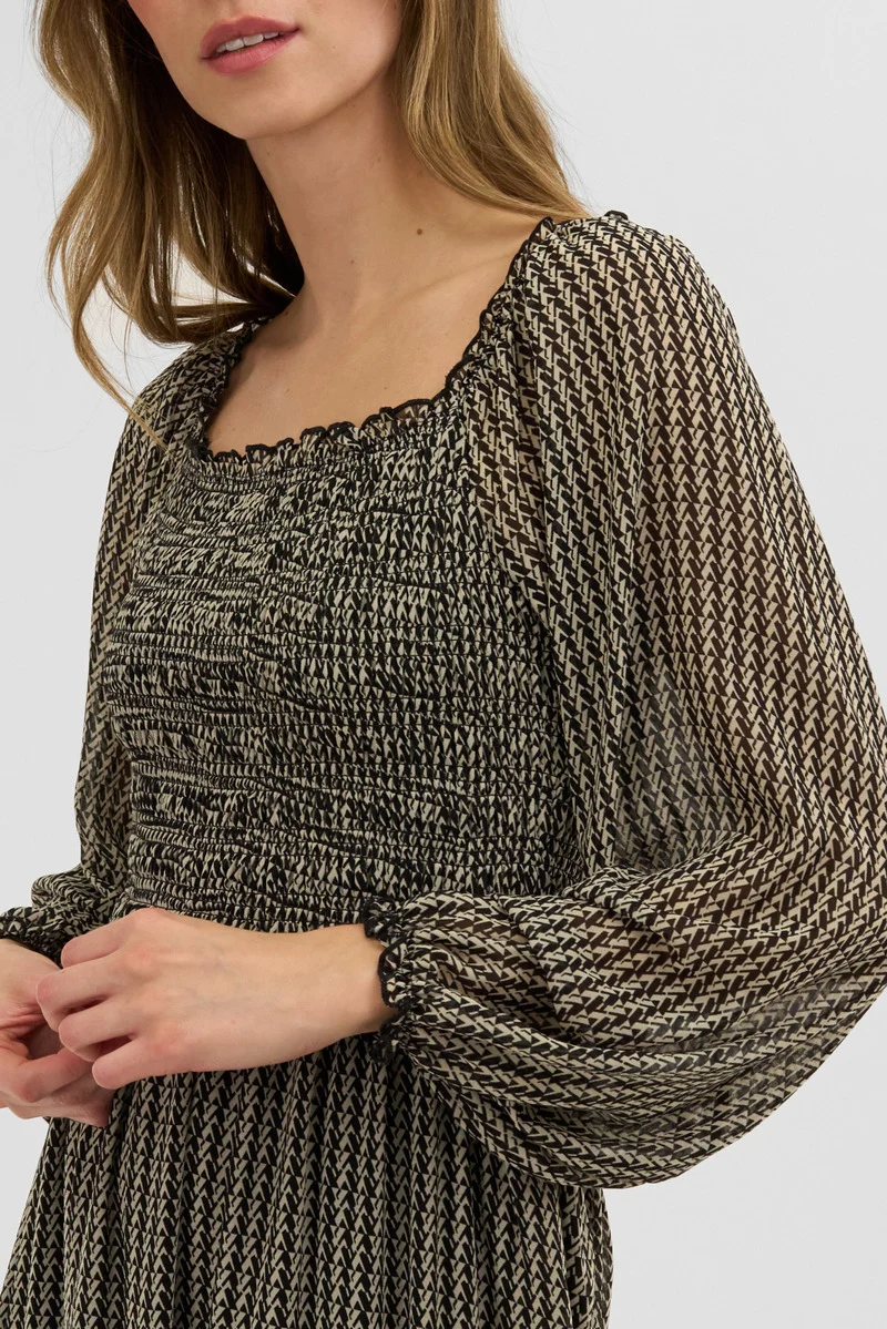 Long Sleeve Smocked Maxi Dress - Black - Image 4
