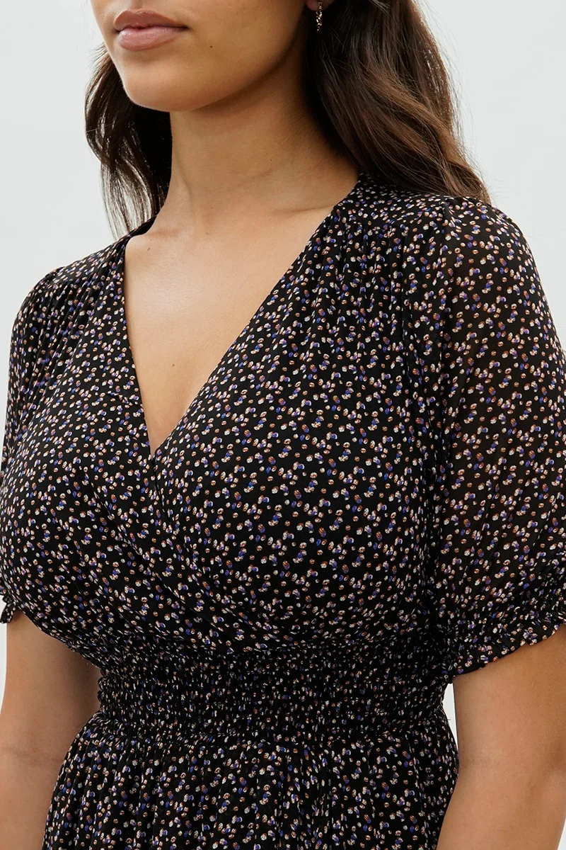 Smocked Waist Hi-Lo Maxi Dress - Black - Image 4
