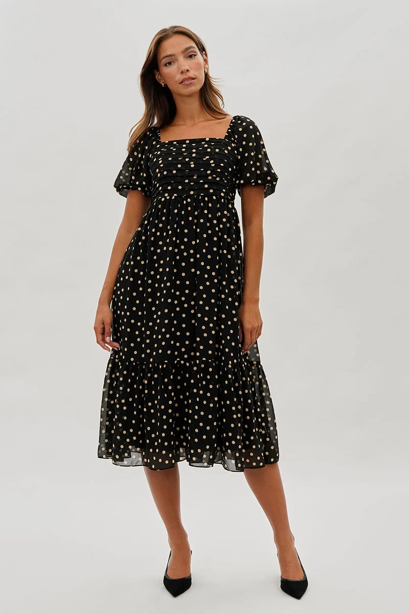 Dotted Pleated Square Neck Midi Dress - Black - Image 5