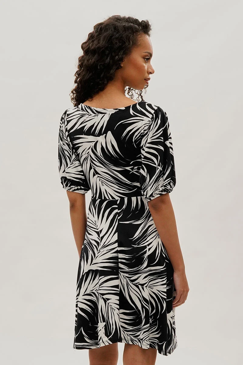 Leaf Print Square Neck Day Dress - Black - Image 3