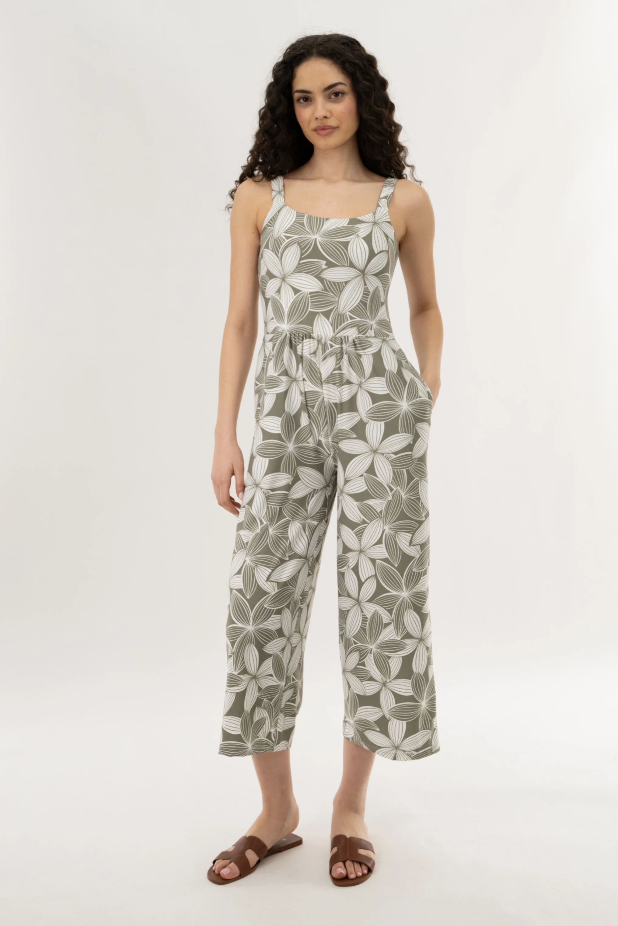Wide Leg Cropped Jumpsuit - Olive - Image 5