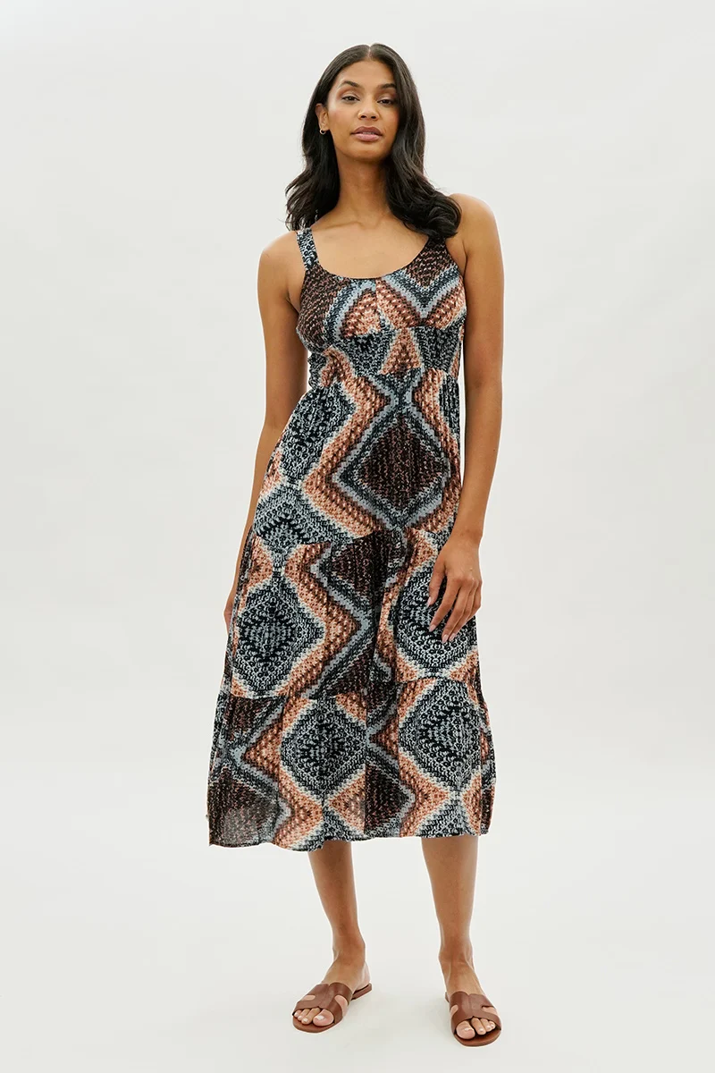 Geometric Print Smocked Waist Midi Dress - Black - Image 5