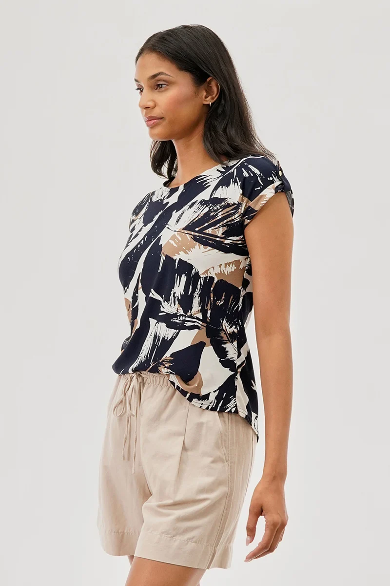 Leaf Print Cap Sleeve Back Slit Tee - White - Image 2