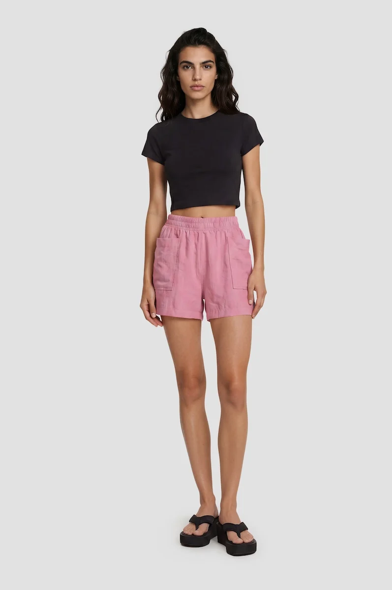 Big Pocketed Shorts - Pink