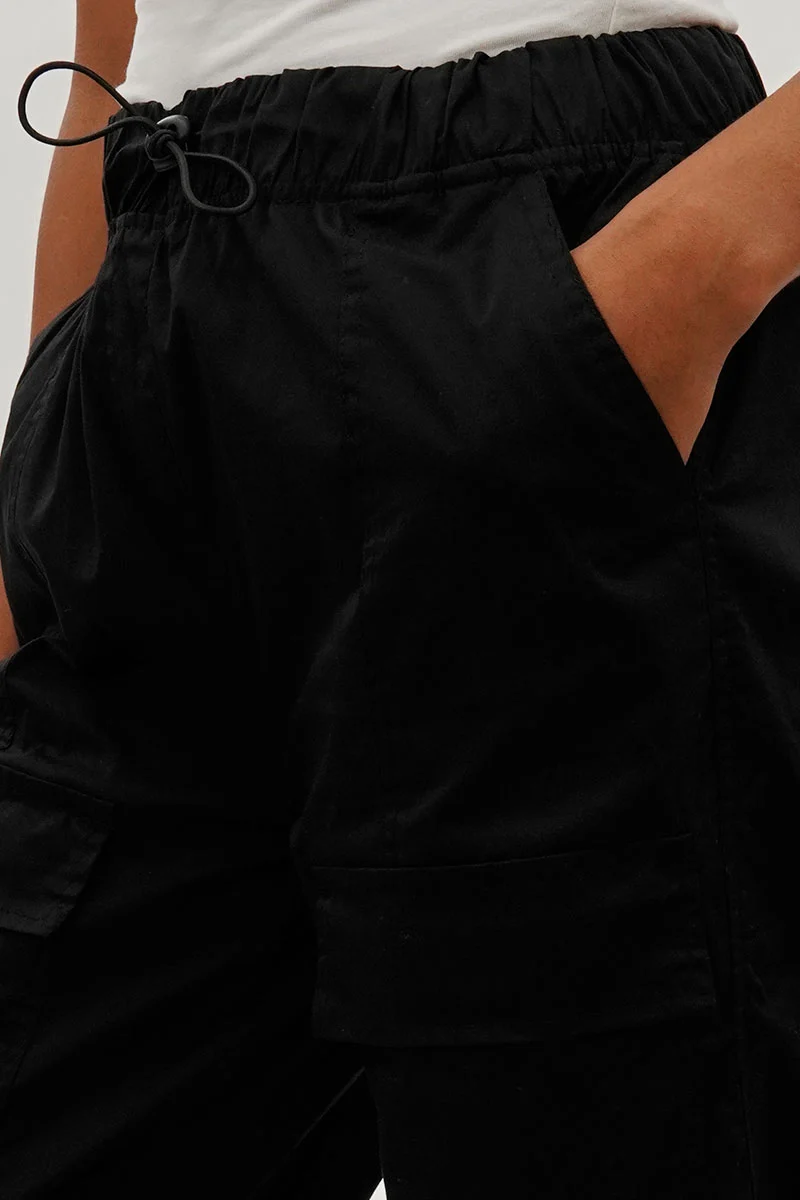 Utility Cargo Capris - Black - Image 4