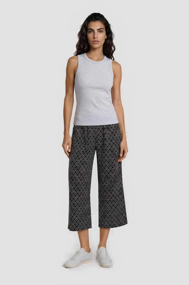 Printed Fold Over Cropped Pants - Black