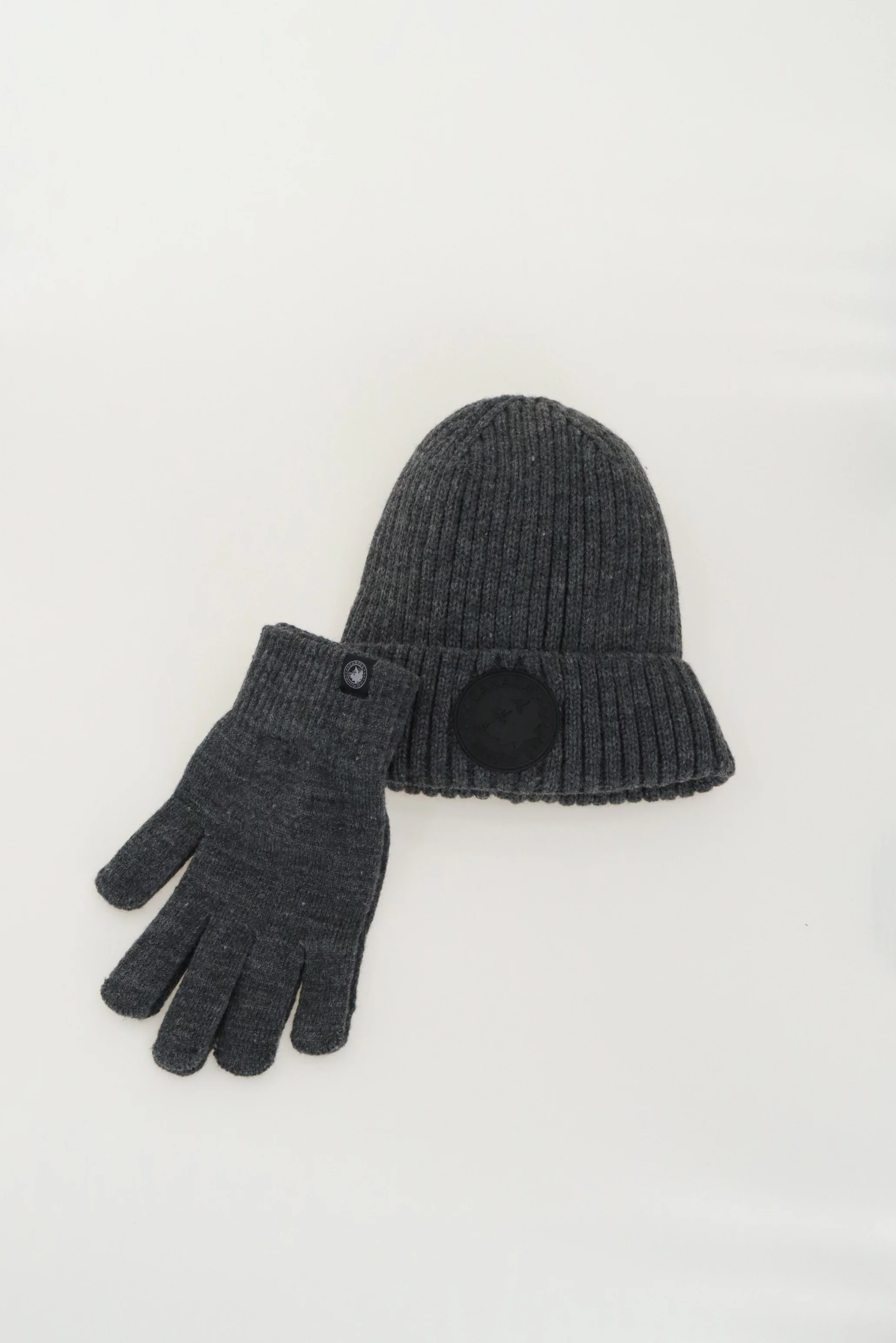 Gloves and Ribbed Knit Hat - Grey - Image 4