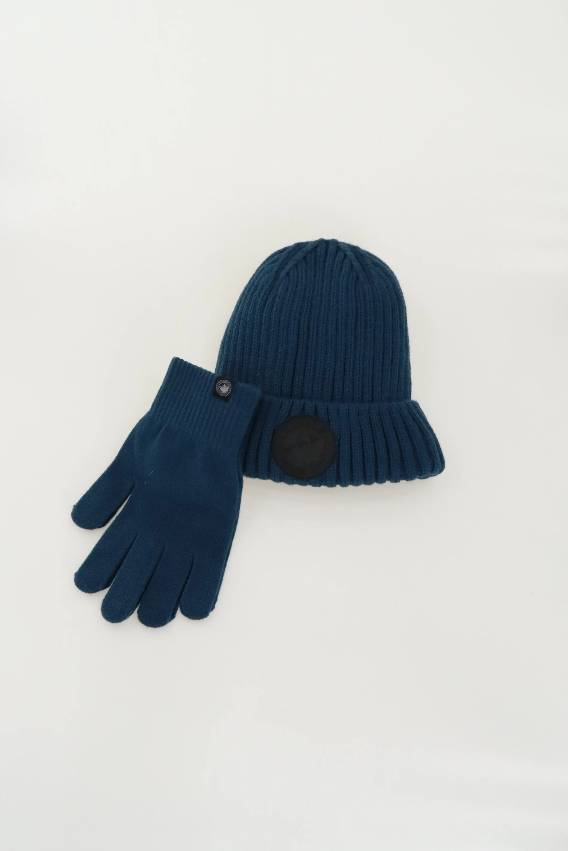 Gloves and Ribbed Knit Hat - Blue - Image 4