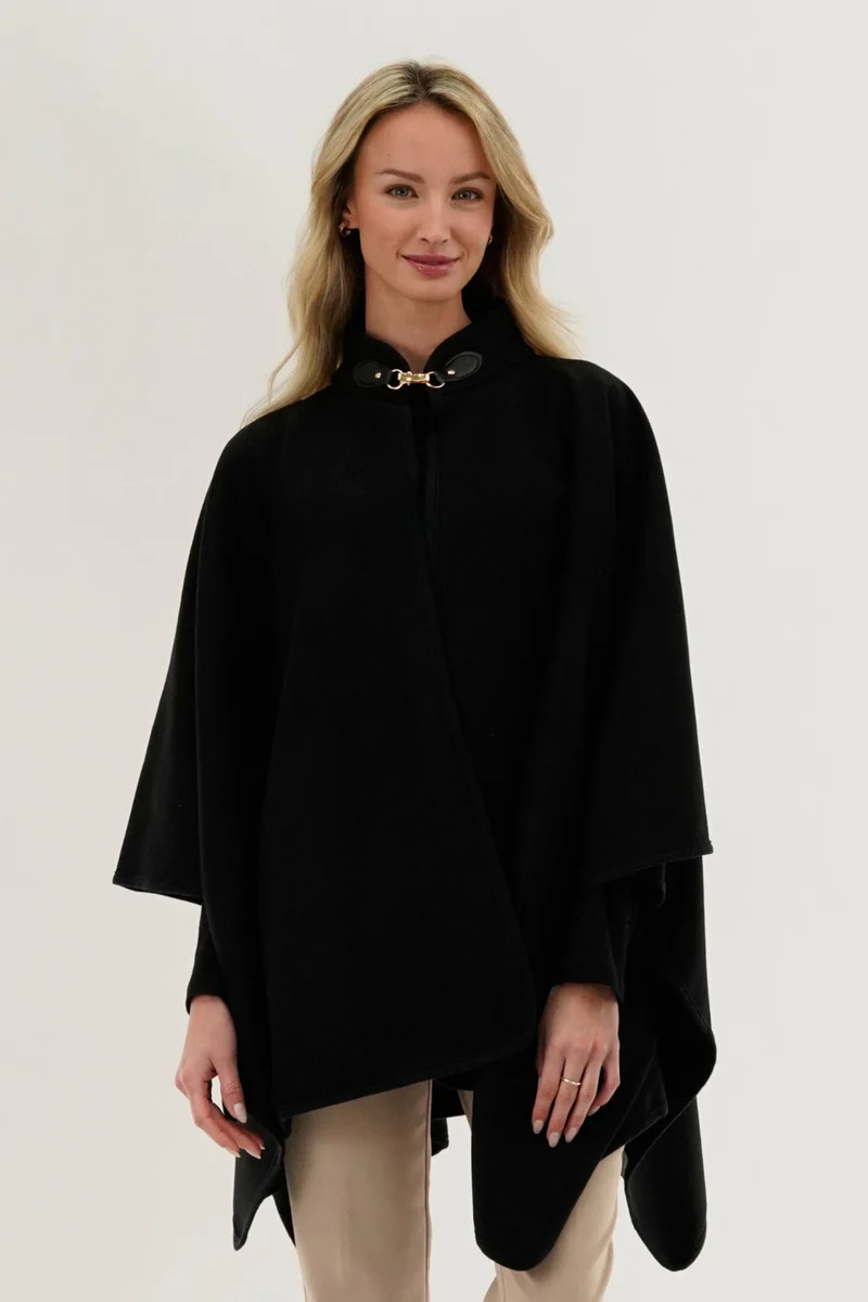 Basic Poncho - Black