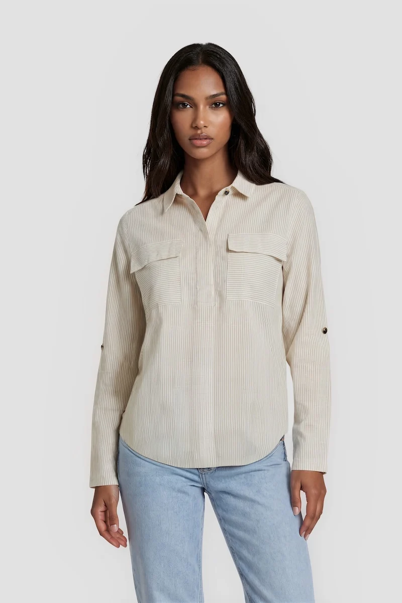 Collar Shirt With Two Front Pockets - Beige