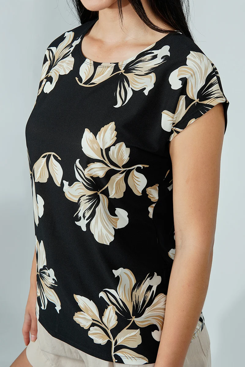 Floral Circle Neck Tee - Black - Image 4