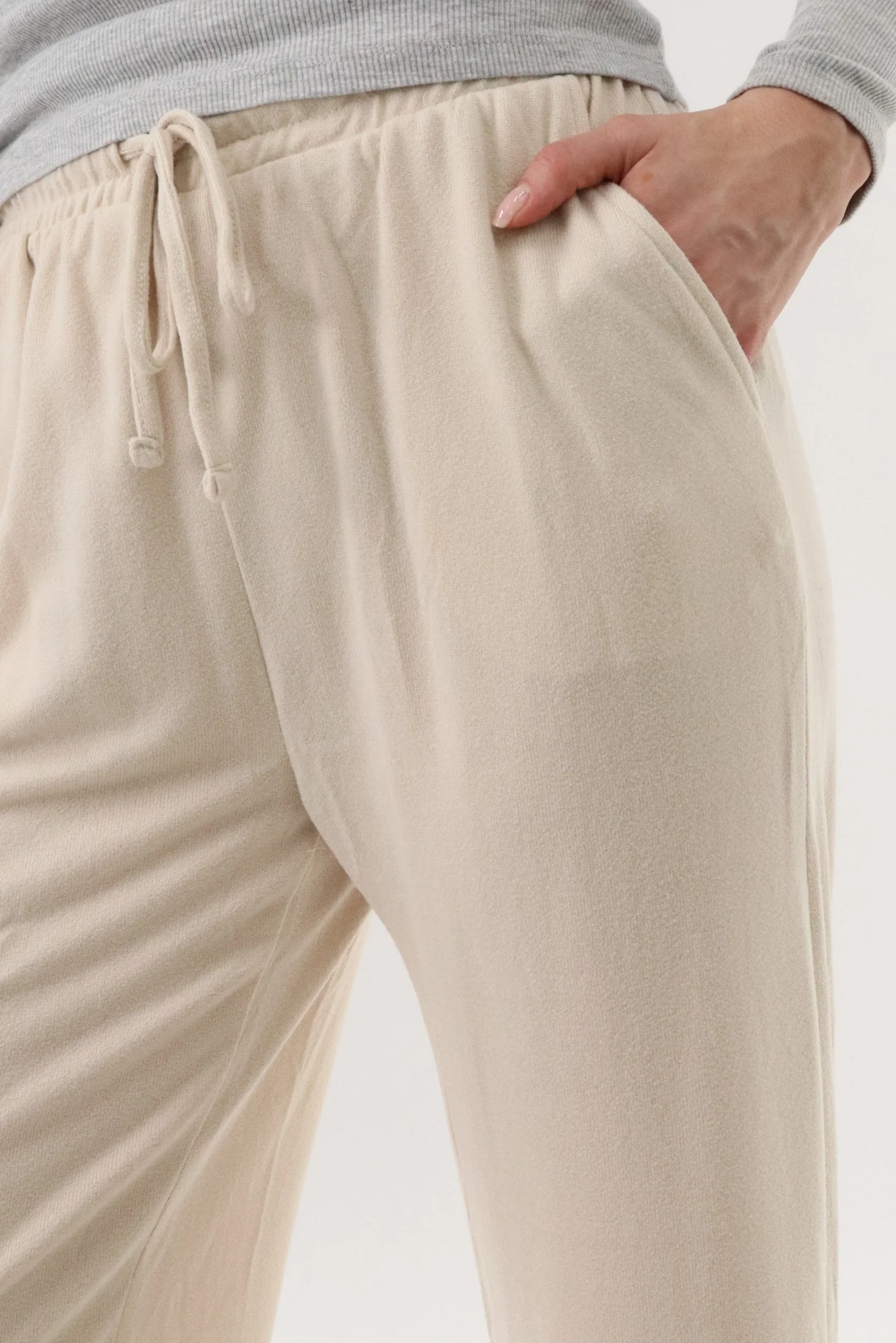 Wide Leg Sweatpants - Cream - Image 4