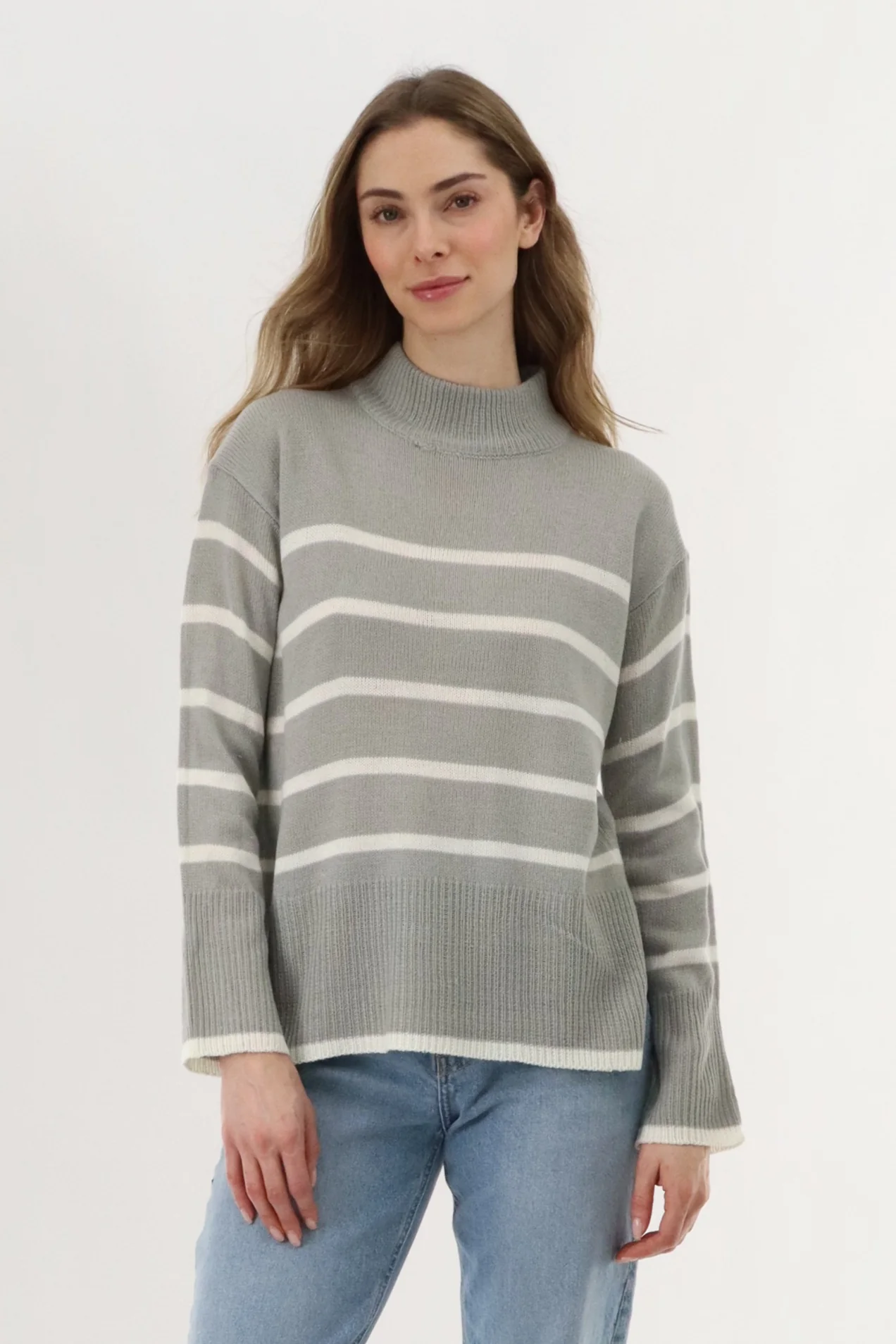 Striped Knit Pullover Sweater - Grey