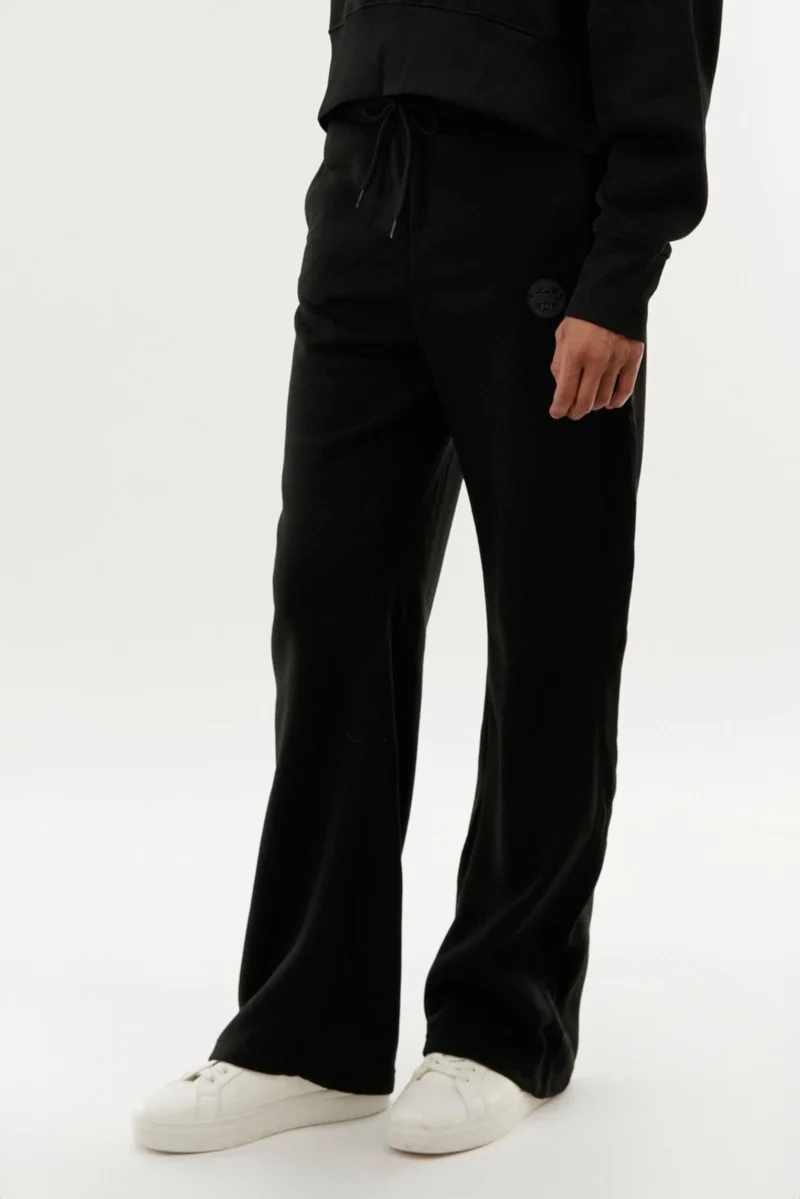 Classic Wide Leg Sweatpants - Black - Image 2